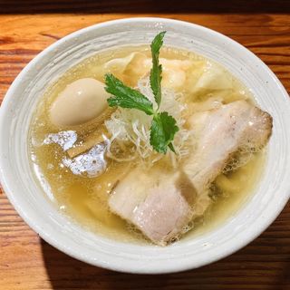 特製塩らーめん(純手打ち 麺と未来)