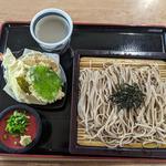 天ざるそば(モンスターコーヒー＆グリル　神楽坂下)