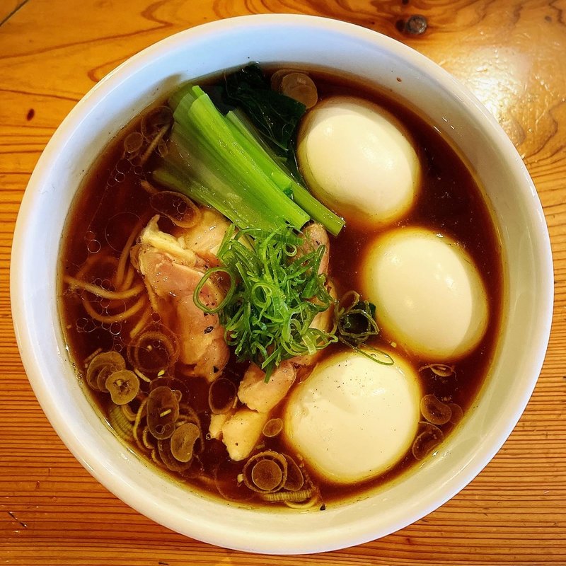 地鶏中華そば 醤油(麺処 図鑑)