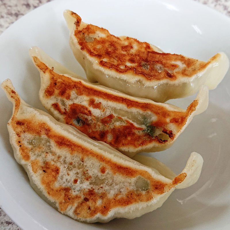 餃子（3ヶ）(みそ一発 多摩川店 )