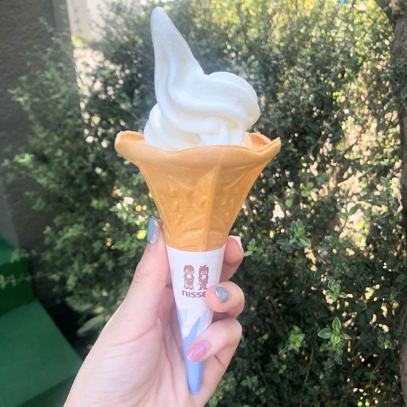 四季の塩ソフトクリーム(umi to mori うみともり)