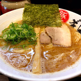 豚そば(ぎんや 津チャム店 )