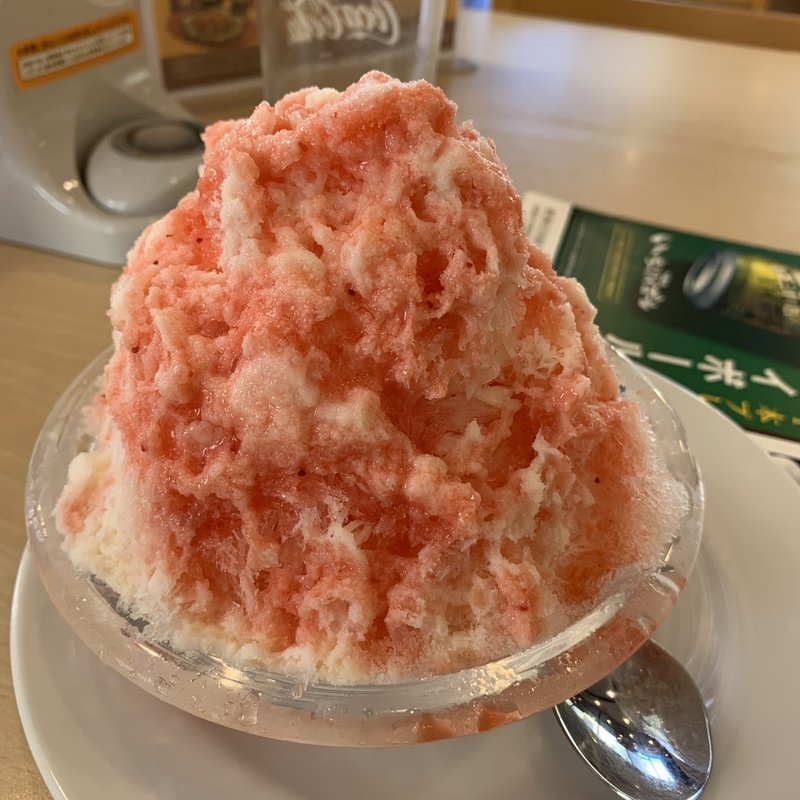 かき氷みるくつぶつぶいちご(ジョイフル桶川店)