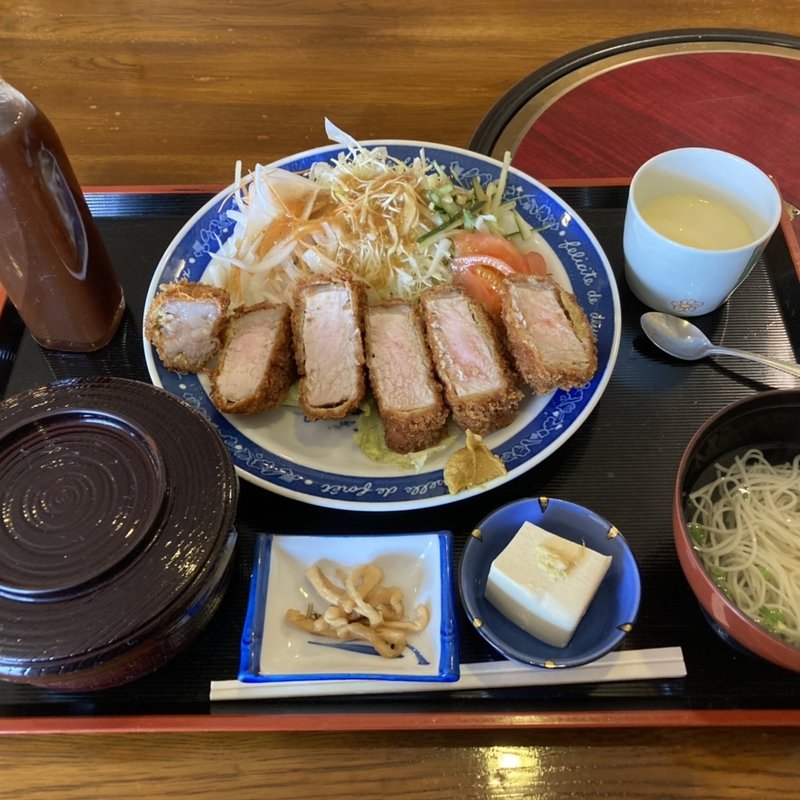 とんかつ定食(庄楽 )