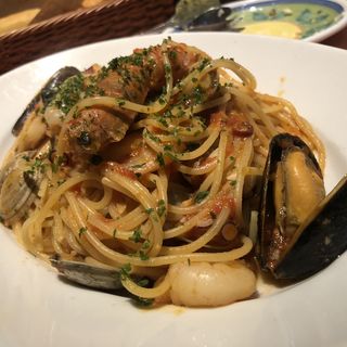 海の幸のご馳走パスタ(マンマパスタ 狛江店 （Mamma Pasta）)