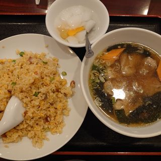チャーハン＋ワンタンスープ(広州厨房)
