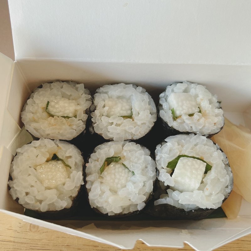 梅紫蘇巻(おいしいおうどん つるとんたん BIS TOKYO)