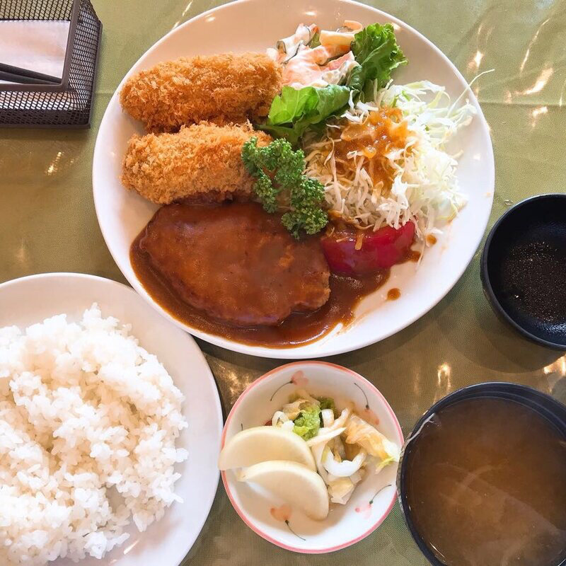 (プレ・サレ （洋食屋プレ・サレ）)