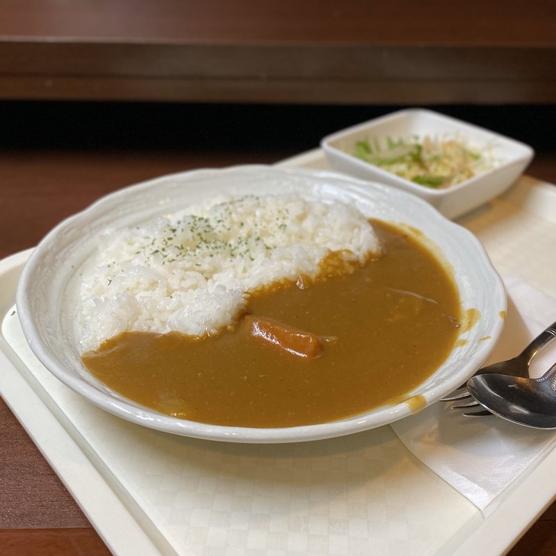 モーニング(ハーフカレー)(かくれんぼ )