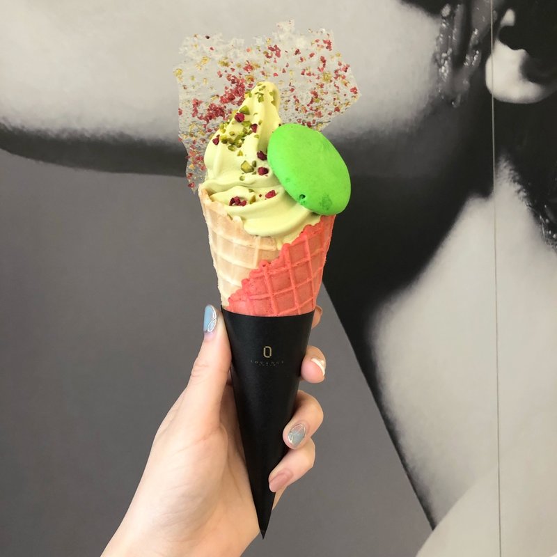 パフェソフト・ピスターシュ(LOUANGE TOKYO Le Musee ルワンジュトウキョウ　ル　ミュゼ)