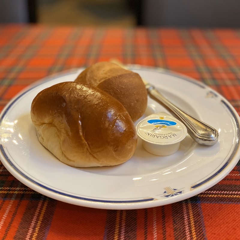 パン(神戸屋 山之手本店 （コウベヤ）)