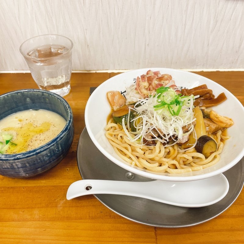 夏のまぜつけ麺(ラーメン専科 竹末食堂)