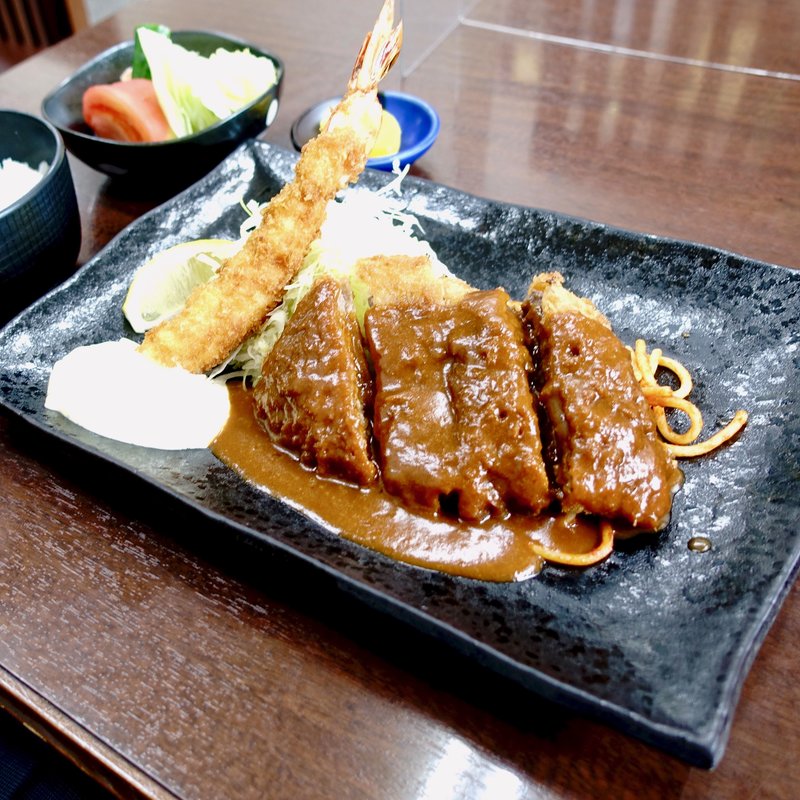 海老フライとビフカツ(とんかつ本田)