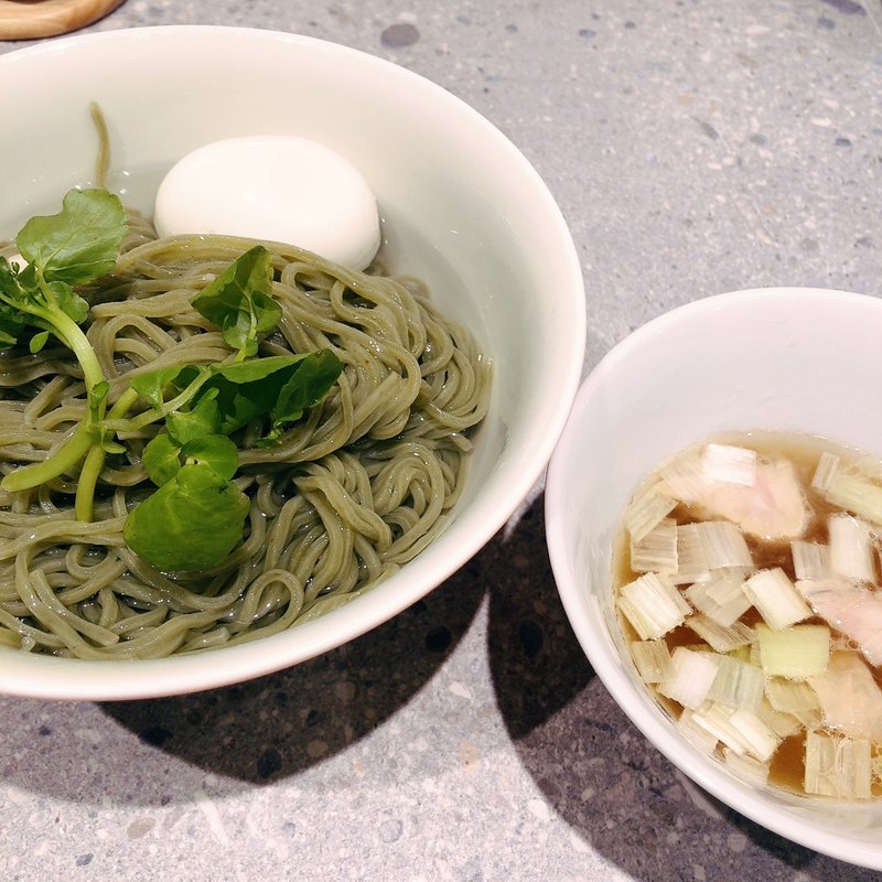 比内地鶏と自然豚のつけ麺(ブンブンブラウカフェ)