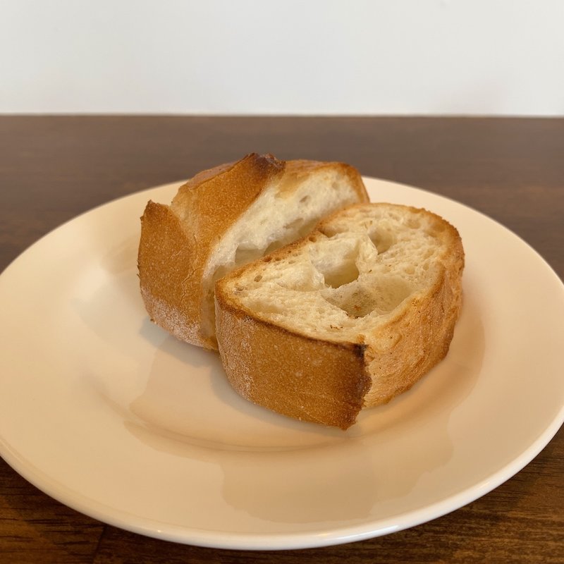 パン(トラットリア マルイ)