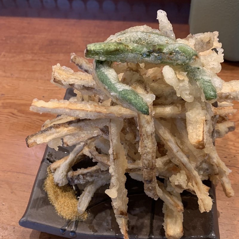 土ごぼう天ざるうどん(うどんの釜くら)