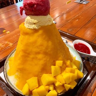 カシスマンゴーかき氷(Meet Fresh 鮮芋仙 横浜中華街店)