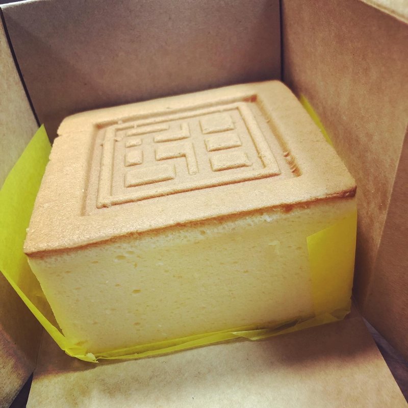 台湾カステラ プレーン(台湾甜商店 ららぽーと横浜店)