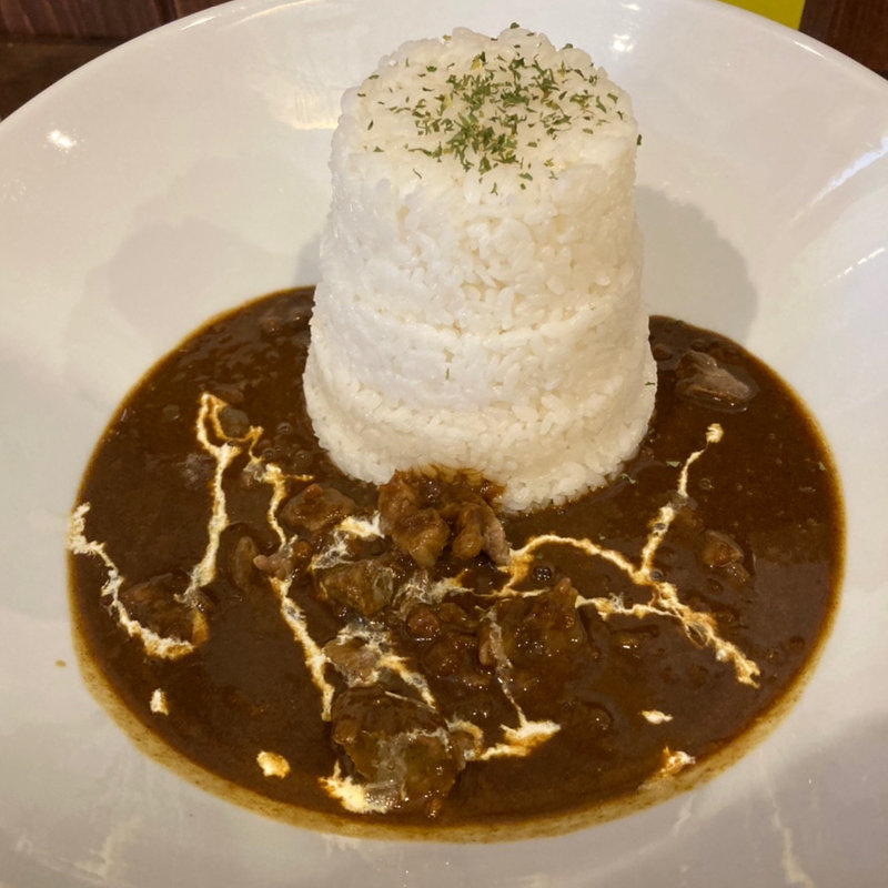 豚骨カレー(すじ肉トッピング)(MECHA)