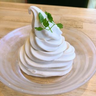 豆乳ソフトクリーム(KOMEDA is □)