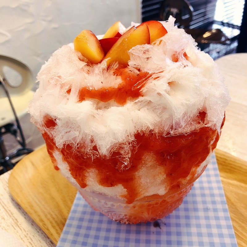 すももミルク(はいむる珈琲店 )