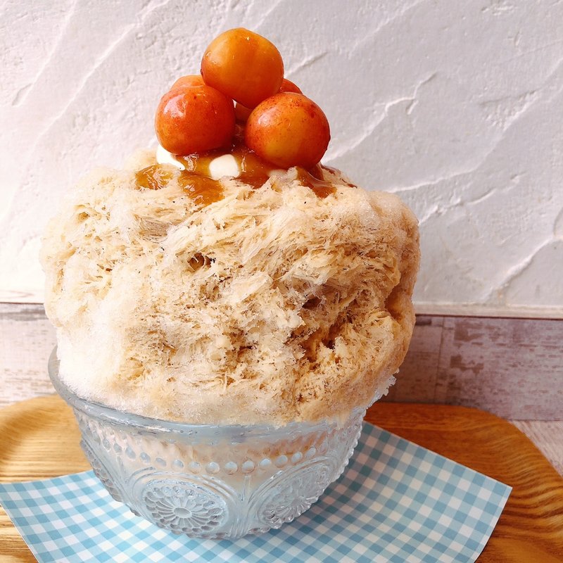 さくらんぼのロイヤルミルクチーズティー(はいむる珈琲店 )