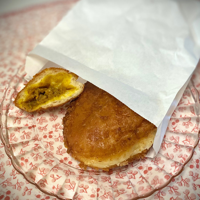 カレーパン(サンセリテ)