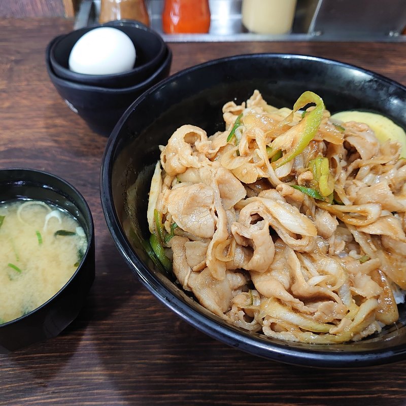 すた丼肉増し(伝説のすた丼屋 下北沢店)