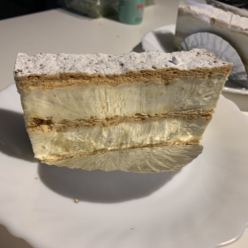 ミルフィーユ(エストローヤル 元町本店)