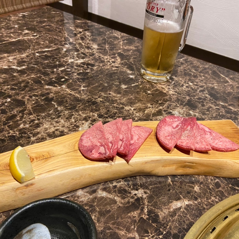 厚切り牛タン(黒家 上野町店 )