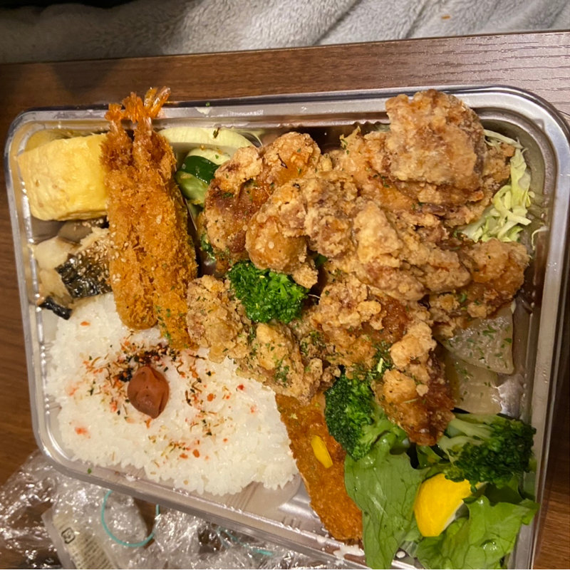 からあげ弁当(ホニホニ （HONI・HONI）)