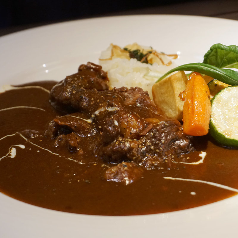 和牛テールシチューカレー(かき氷店　碧)