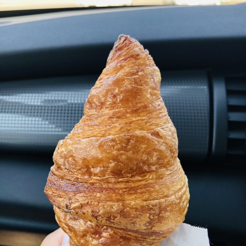 クロワッサン (Quatre Feuilles アトリエ　ゼニバコ)
