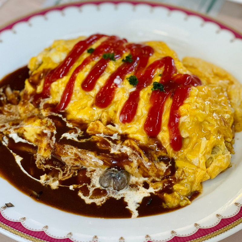 特製ドライカレーのオムライス(レストラン クインベル )