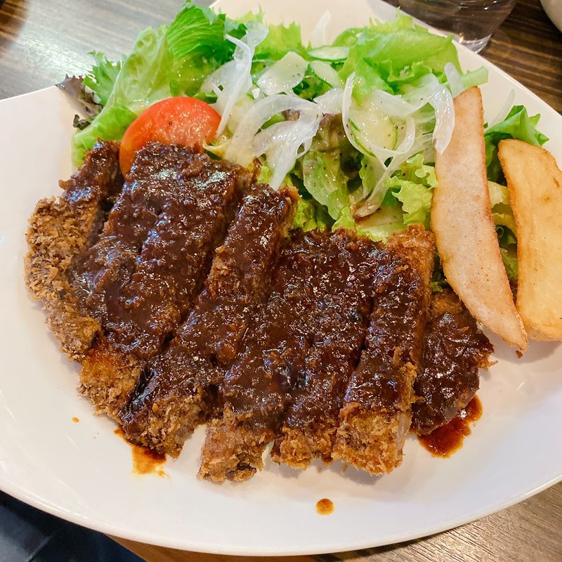 ビーフカツ(グリル ミヤコ)