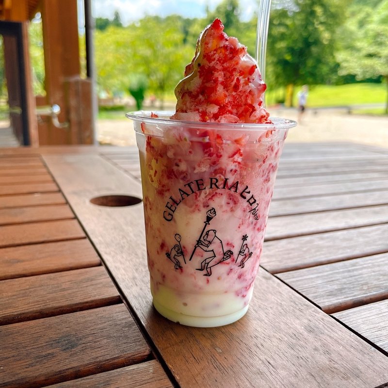 イチゴのかき氷(GELATERIA NIKKO)
