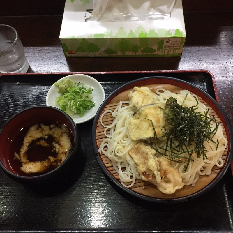 冷やし氷見うどん（とろろ入り）(氷見丼本舗 みきさん )