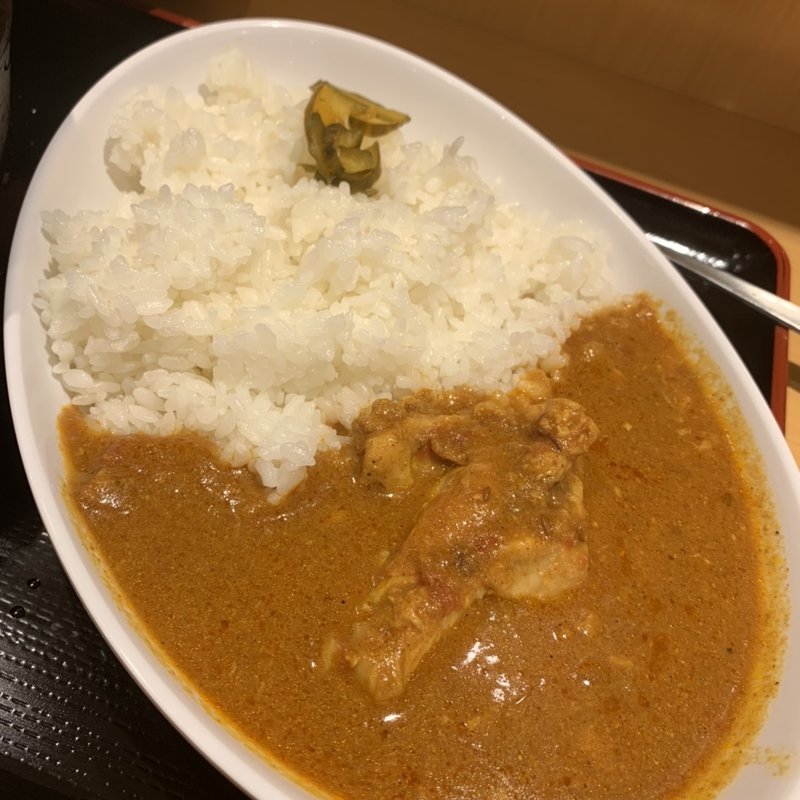 よもだカレー(よもだそば　新宿西口店)