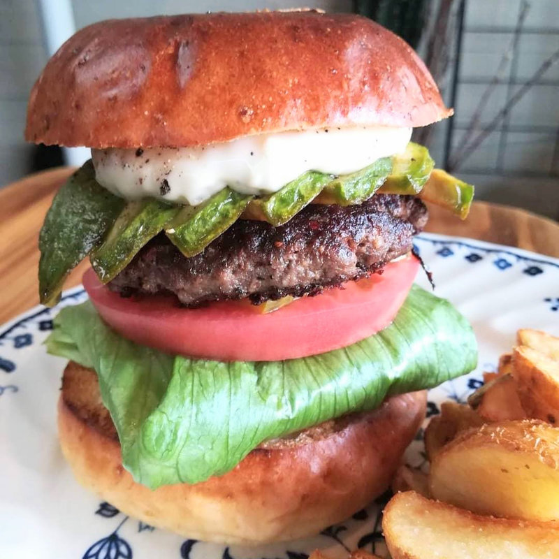 アボカドタルタルバーガー(だるま珈琲)