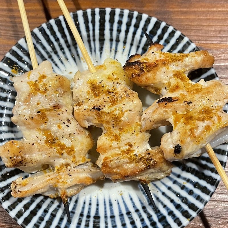ヤゲン軟骨(焼鳥 赫色)