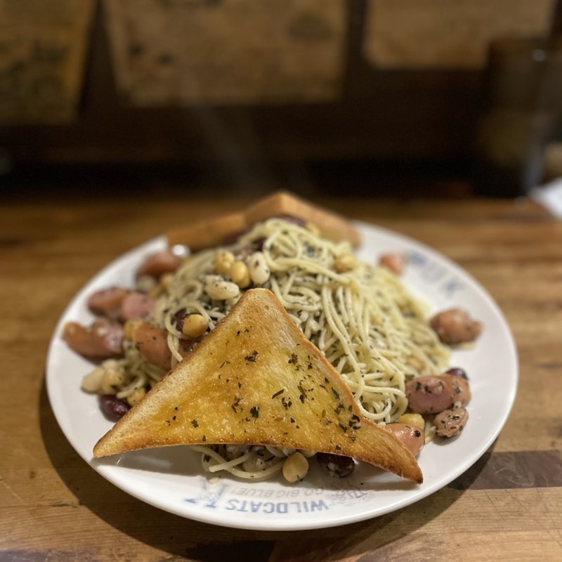 (U･K WILDCATS CAFE 堺大浜店｜UKカフェ)