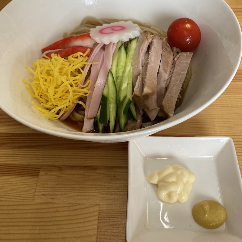 桐冷やし中華そば(桐麺 )