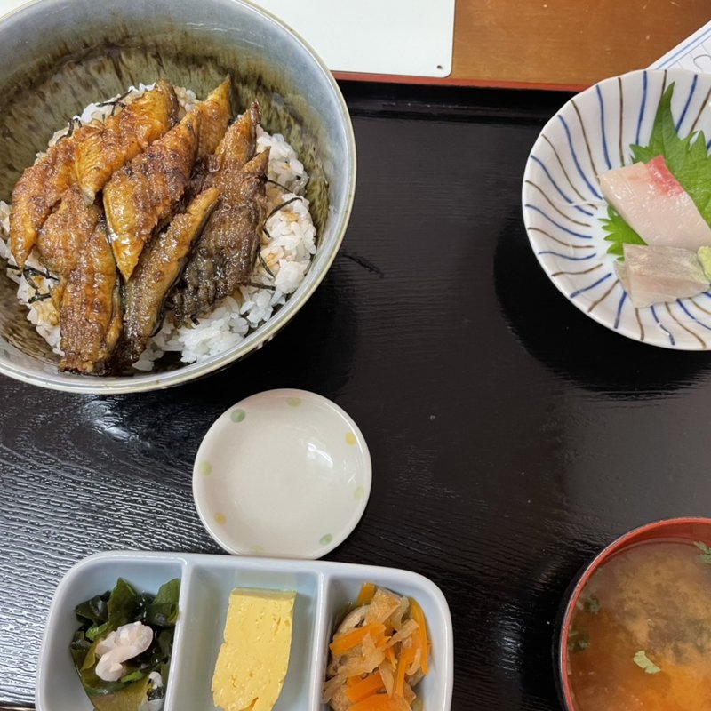 うな丼(おさしみや )