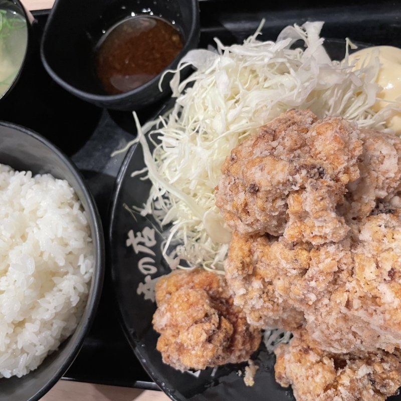すたみな唐揚げ丼 鬼盛り(伝説のすた丼屋 ﾘﾝｸｽ梅田店)