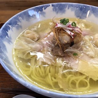 わんたん入り塩らぁ麺(Ramen FeeL)