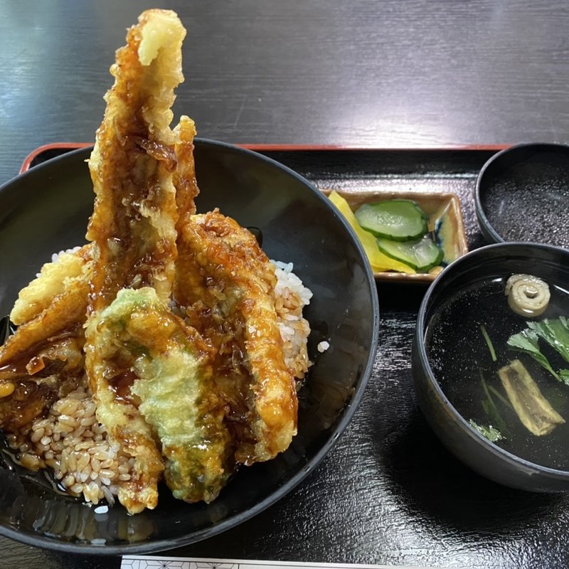 穴子天丼(旬処 いさ路 （いさじ）)