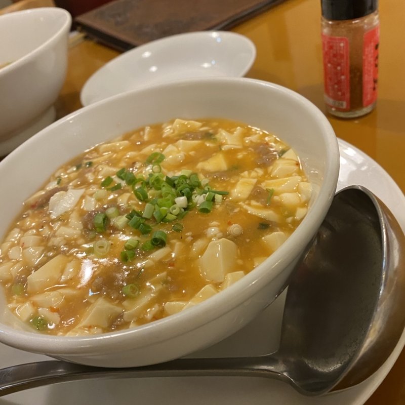麻婆豆腐(華楽園 （カラクエン）)