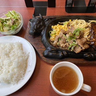 日替りランチ(ステーキのくいしんぼ 町田東口店)