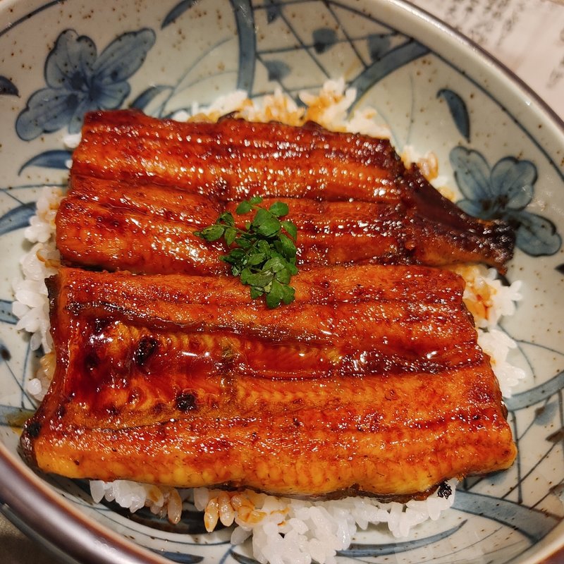 新仔うなぎの蒲焼き(和食料理 うおいちばん)