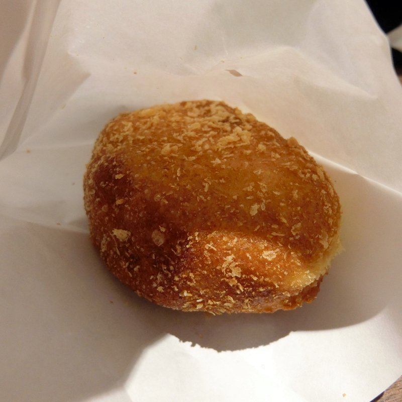 ステーキカレーパン(パンパティ 町田本店)